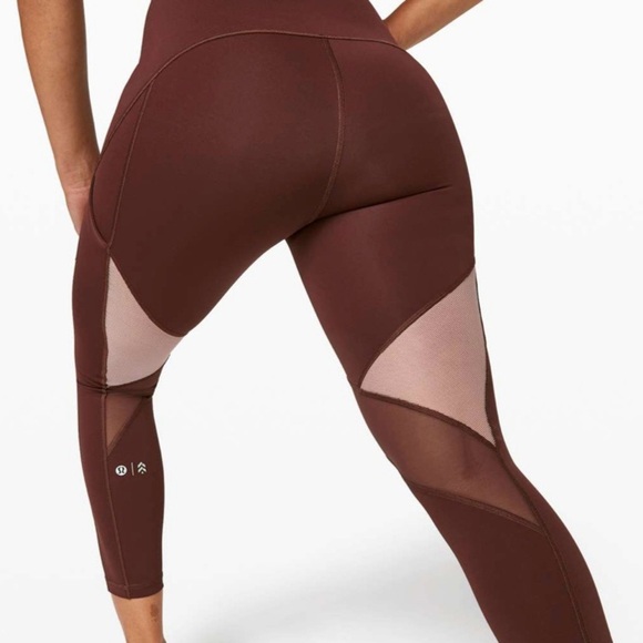 Lululemon X Barry’s Stronger as One High Rise Tight in Midnight Maroon, Size 4 - Picture 9 of 14
